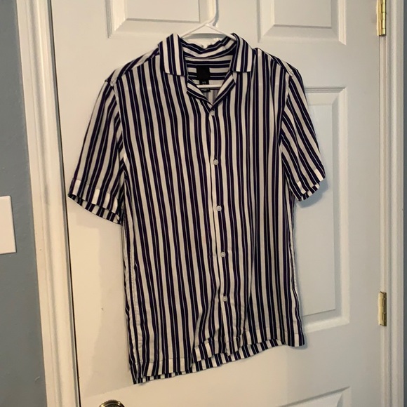H&M Other - H&M button up